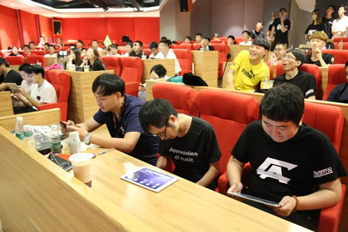 《全民枪战2》五周年玩家见面会齐聚北京