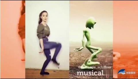 抖音绿色外星人抖腰跳舞视频下载图片1